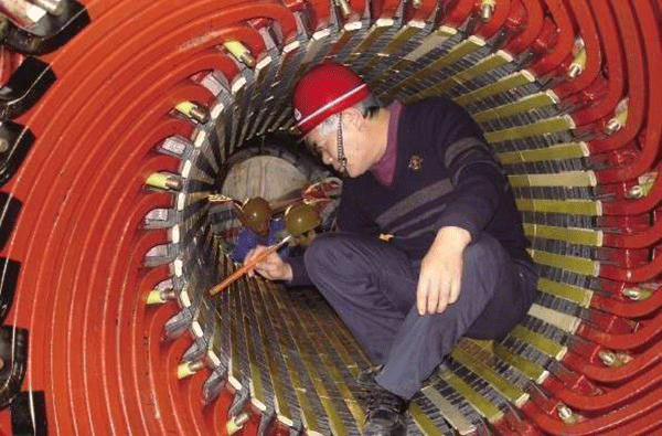 電機維修中錯誤的操作帶來的危害性——西安泰富西瑪電機(西安西瑪電機集團股份有限公司)官方網站 電機維修中錯誤的操作帶來的危害性——西安泰富西瑪電機(西安西瑪電機集團股份有限公司)官方網站