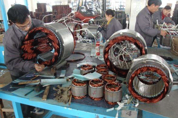 西安泰富西瑪電機(jī)技術(shù)人員與您分享電機(jī)大修后的影響。