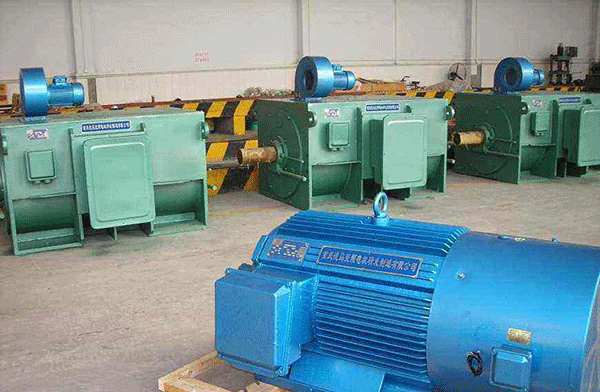 三相異步電動(dòng)機(jī)直接起動(dòng)的危險(xiǎn)。 三相異步電動(dòng)機(jī)直接起動(dòng)的危險(xiǎn)。