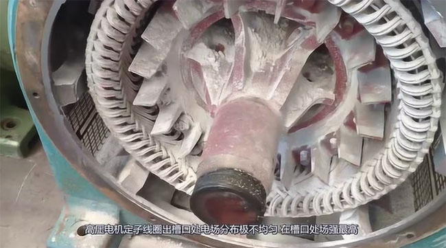 圖為高壓電機(jī)定子線(xiàn)圈出槽口處電場(chǎng)分布照片 圖為高壓電機(jī)定子線(xiàn)圈出槽口處電場(chǎng)分布照片